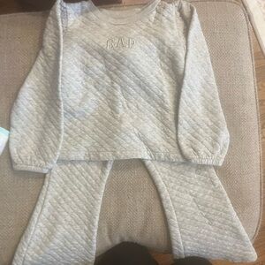 Two piece set